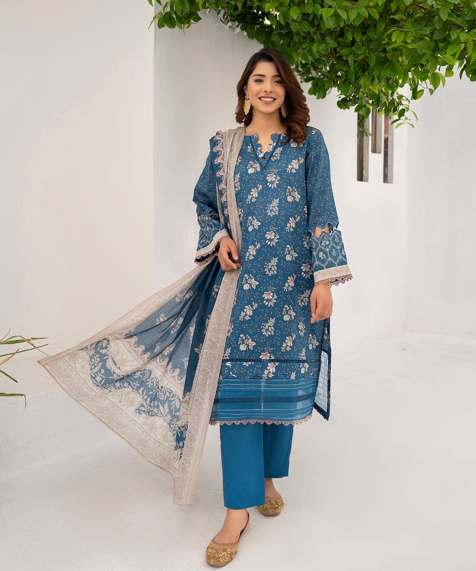 Azure Blush – Floral Symphony 3-Piece Set