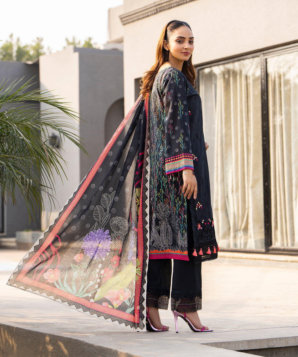 3PC UNIVERSAL DIGITAL EMBROIDERED LAWN