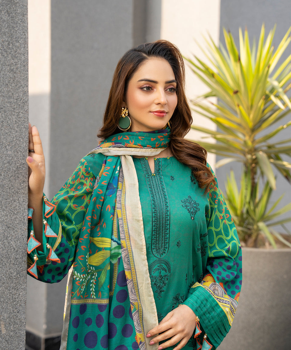3PC UNIVERSAL DIGITAL EMBROIDERED LAWN
